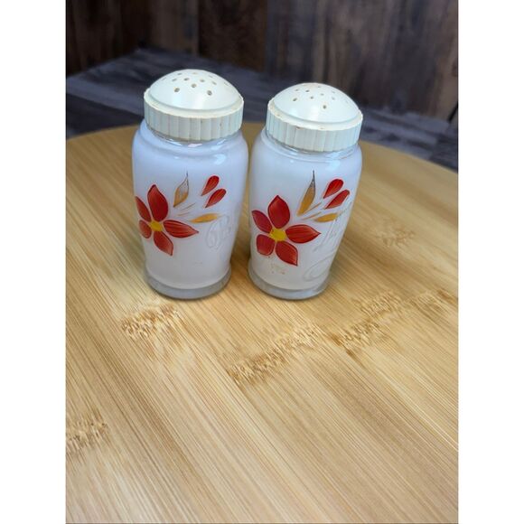 Vintage 1950s Bessie & Jessie Milk Glass Salt and Pepper Shakers – Hand Painted - Picture 1 of 7